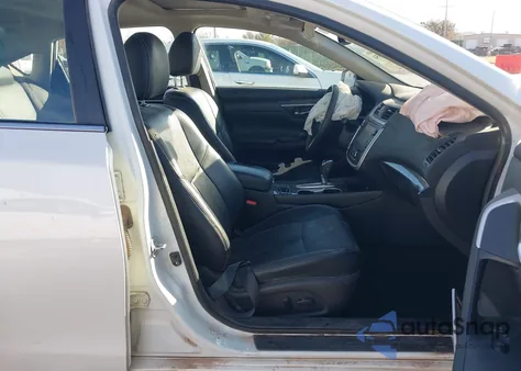 2017 Nissan Altima 2.5 Sl z USA, uszkodzony, nr VIN 1N4AL3AP5HC171433